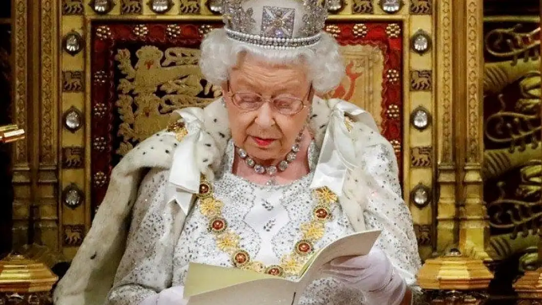 Kraliçe 2. Elizabeth Brexit Yasa Tasarısını Onayladı!