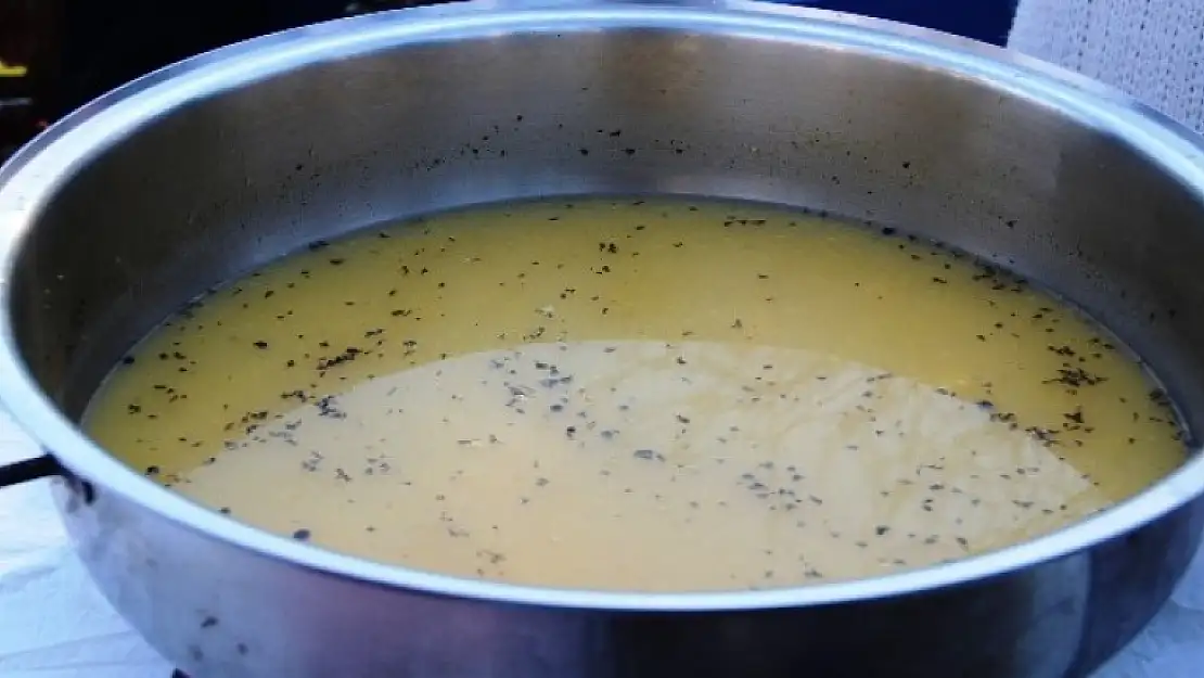 Mandalinadan Tarhana Çorbası