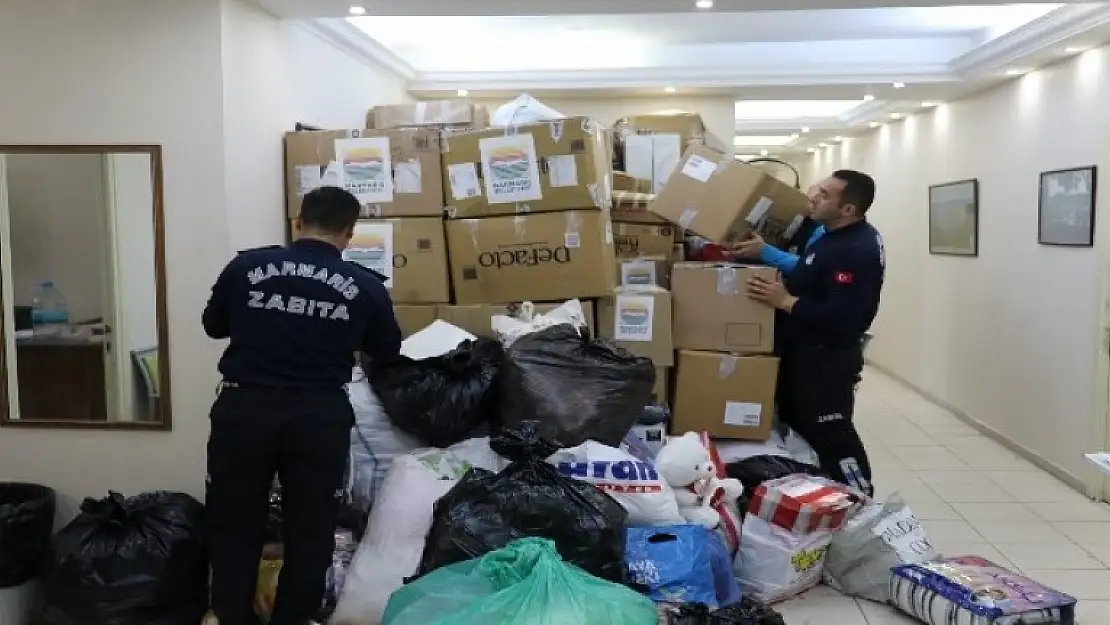 Marmaris Depremzedeler için Kolları Sıvadı