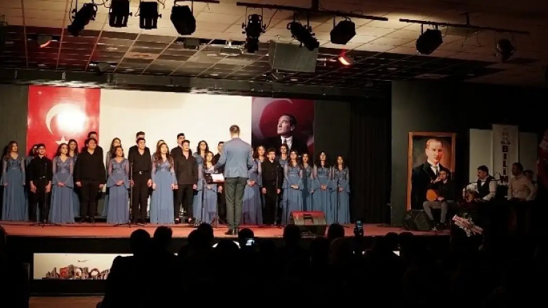 Milaslı Öğrencilerden Türkü Ziyafeti!