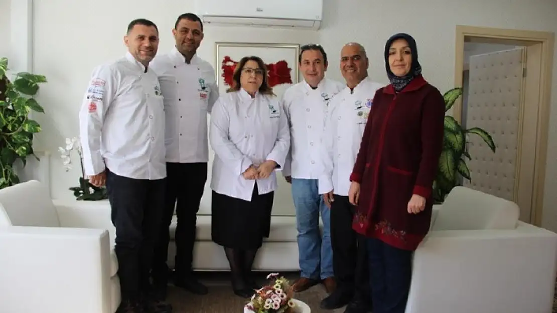 Şefler 'Uluslararası Gastronomi Festivali' için Töre'yi Ziyaret Etti