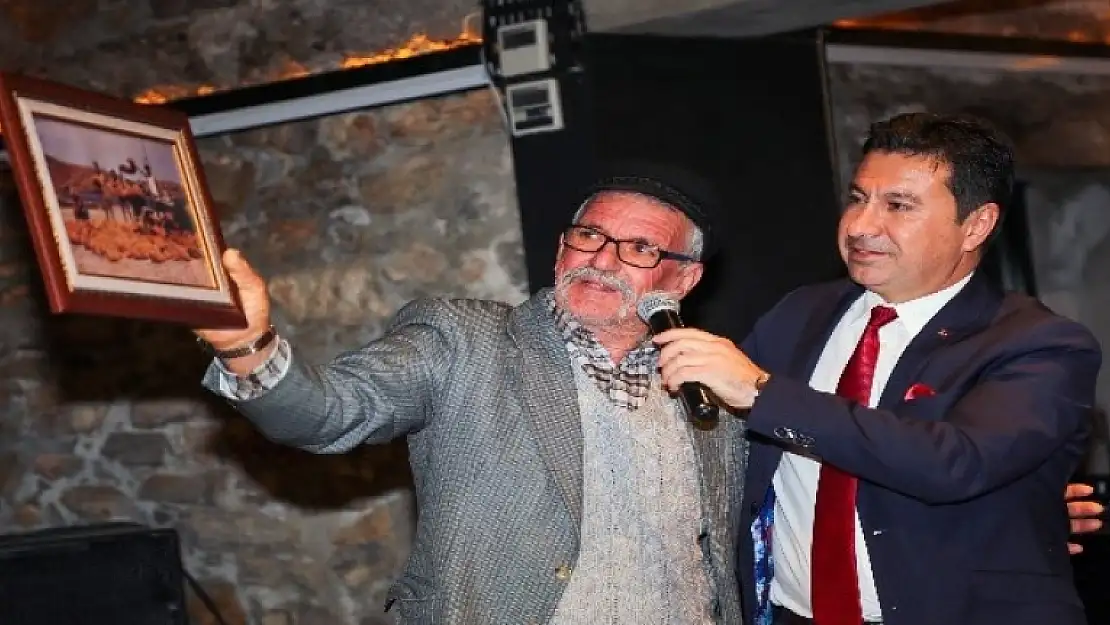 Başkan Aras Süngerciler İle Bir Araya Geldi