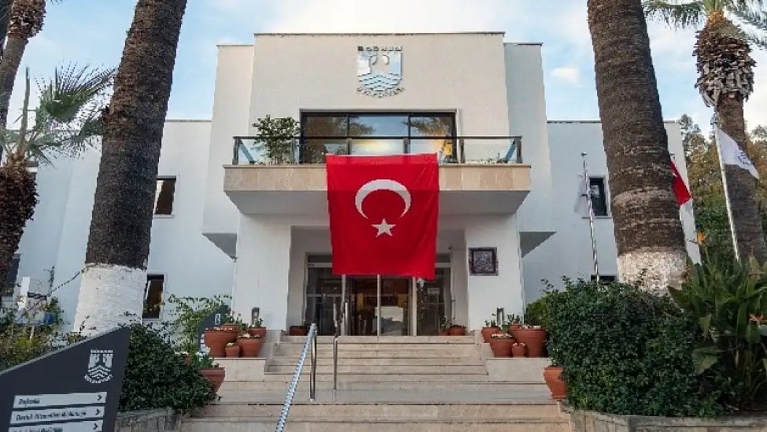 Başkan Aras'tan Türk Bayrağı Çağrısı