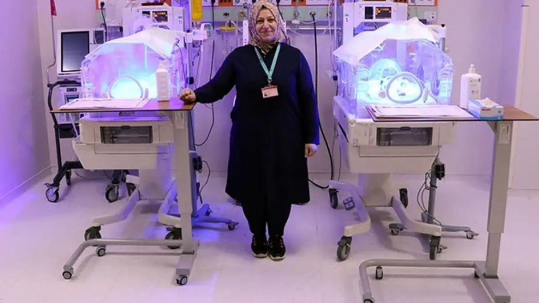 Bebeğini Kaybettiği Hastanede Gönüllü Anne Oldu