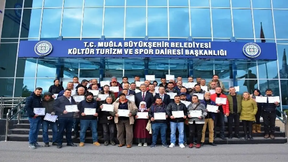 Ev ve Süs Hayvanları Satışı Yapanlara Sertifika Eğitimi