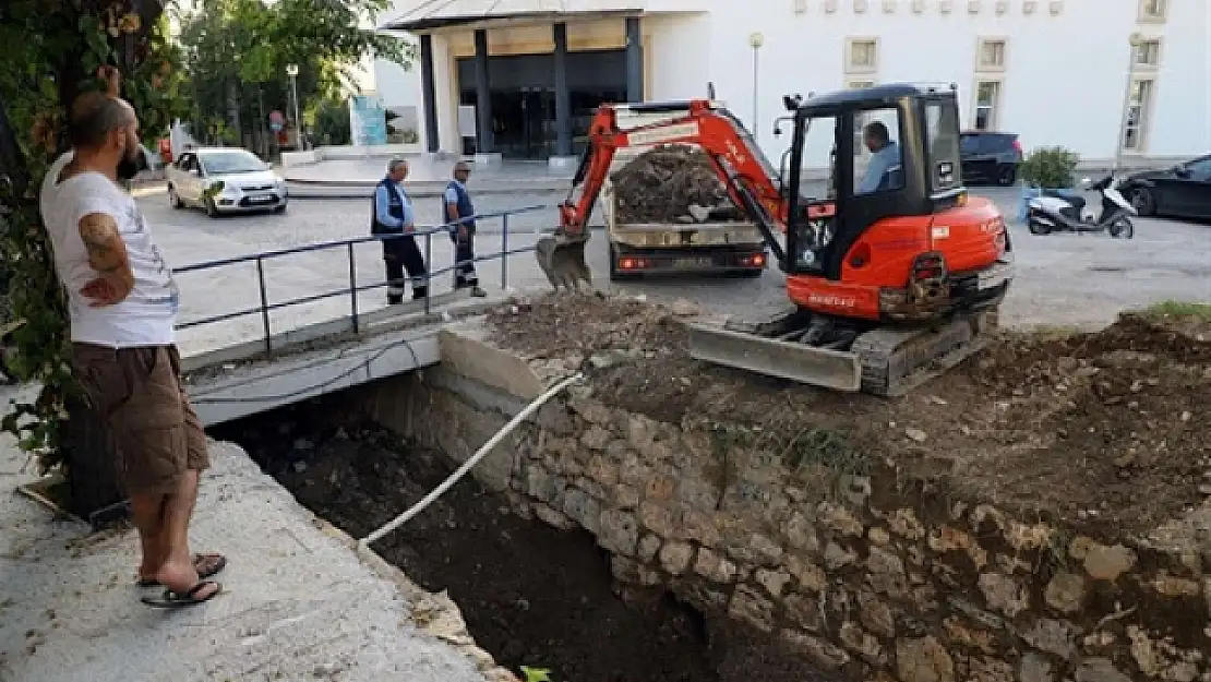 Muğla'da 30 Bin Metre Dere Temizliği Yapıldı