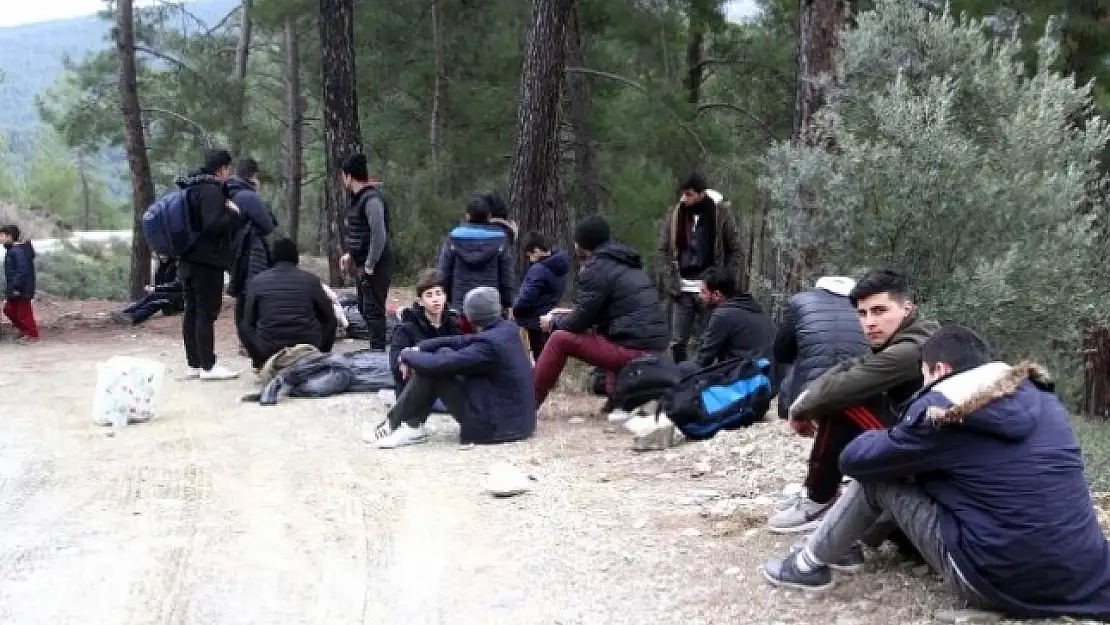 Seydikemer'de 32 Düzensiz Göçmen Yakalandı