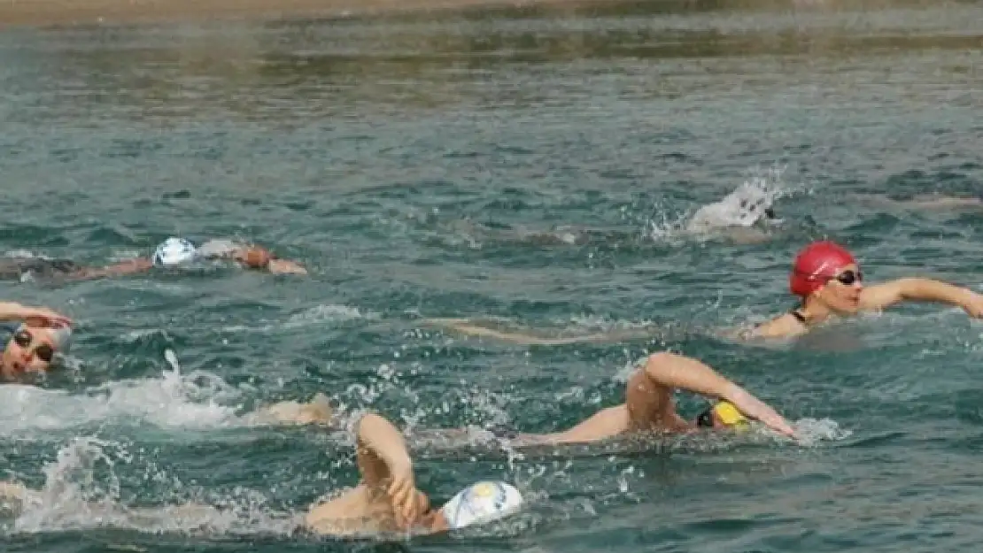 Yüzme Tutkunları 14. Datça Kış Yüzme Maratonunda Yarışacak