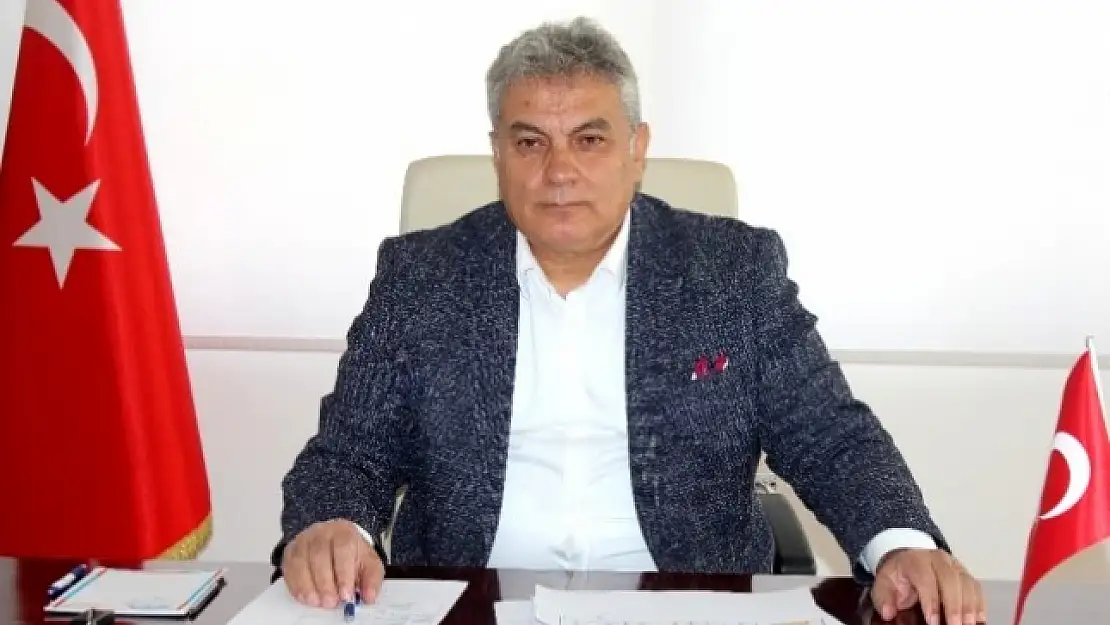 8 Mart'ta Şeref Tribünü Kadınlara Ayrıldı!