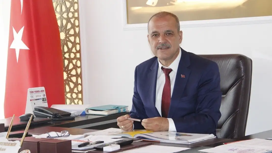 Başkan Uzundemir Çanakkale Zaferi'nin 105. Yıldönümü Kutladı