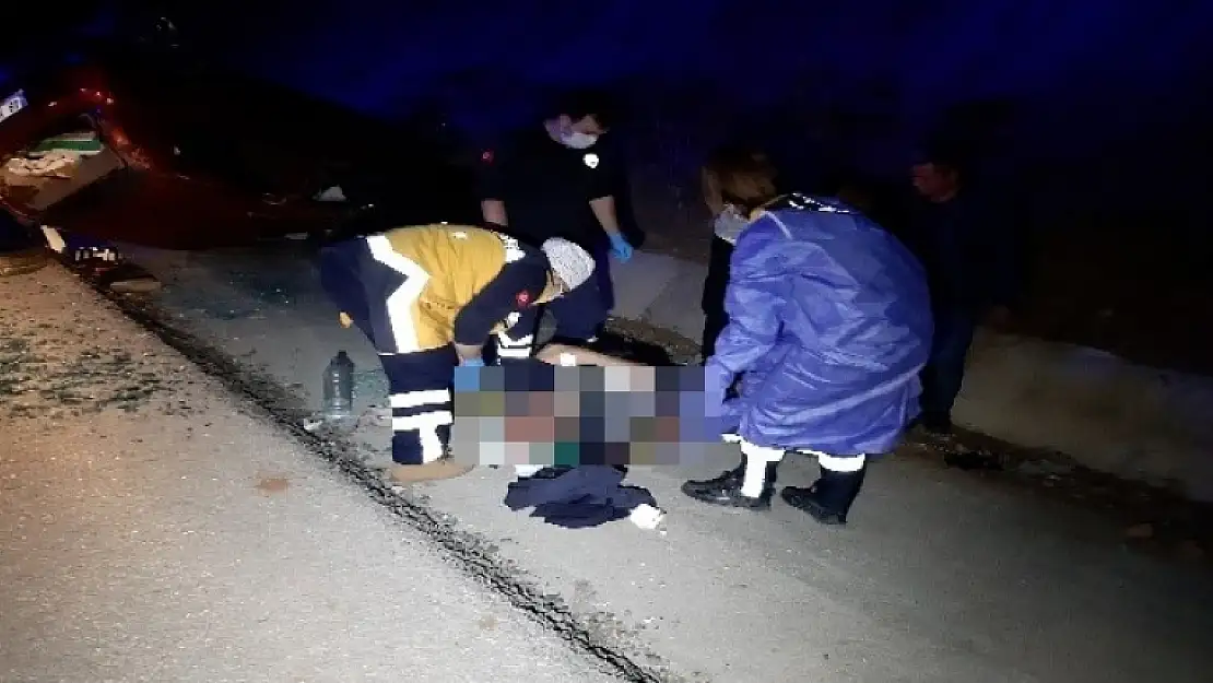 Fethiye'de Köpeğe Çarpan Otomobil Devrildi: 6 Yaralı