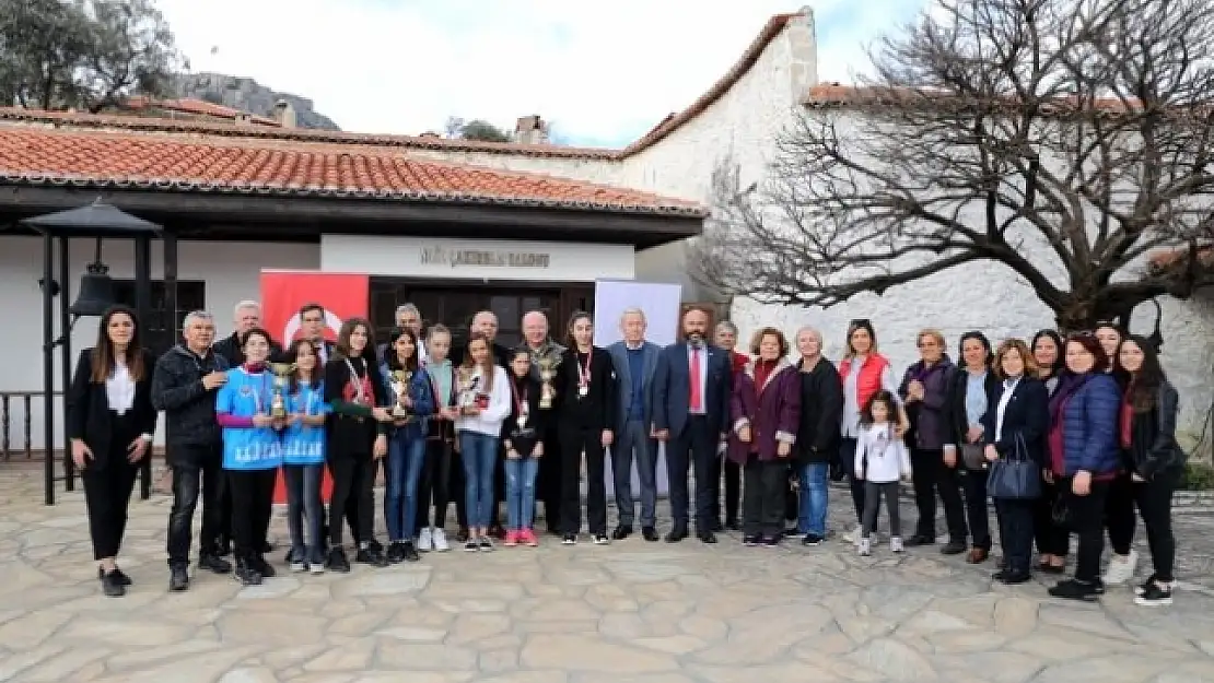 Menteşe Belediyespor Satrançta Şampiyon