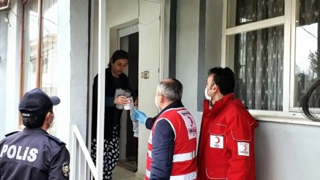 Muğla'da, Türk Kızılay'dan Koronavirüs İle Mücadeleye Destek