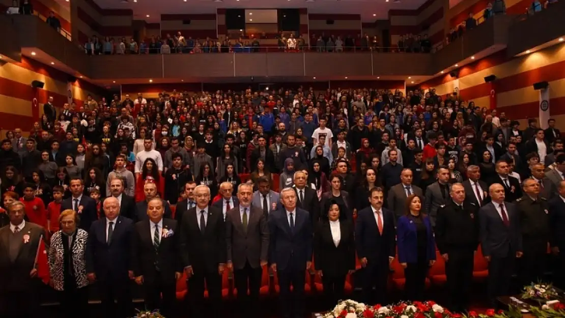 Vali Civelek Mehmet Akif Ersoy'u Anma Programına Katıldı