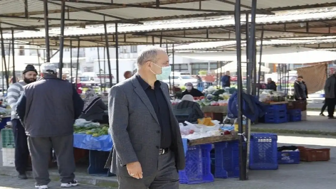 Başkan Uzundemir Pazaryerinde İncelemelerde Bulundu