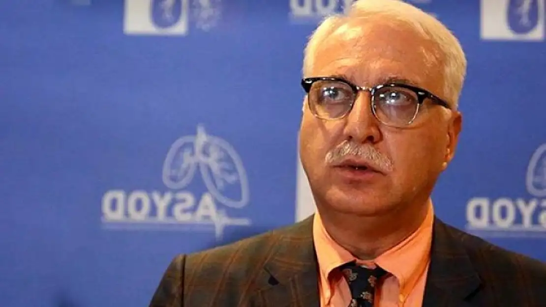 Bilim Kurulu Üyesi: 'Uzun Süre Evde Kalmaya Hazır Olun'