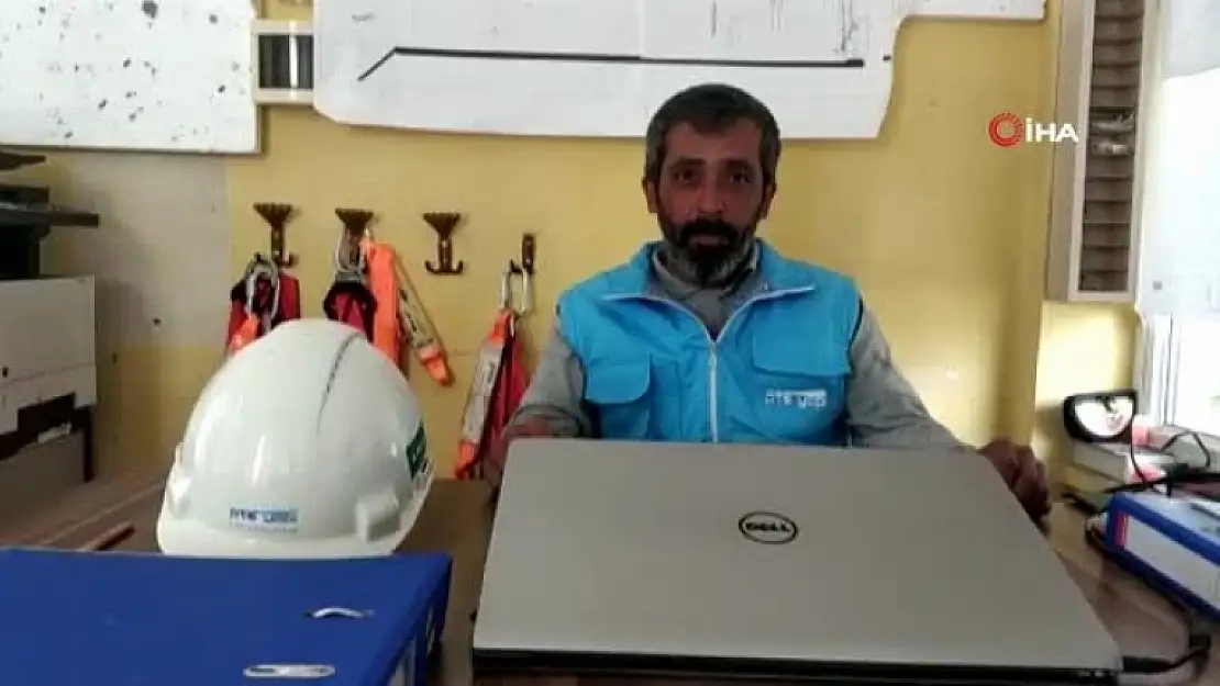 Kızından Uzakta Çalışan Babanın İsteğini Jandarma Ekipleri Yerine Getirdi