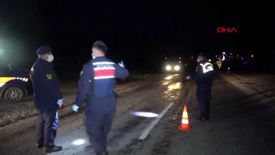 Muğla'da Jandarmadan Sosyal Mesafe İsyanı!