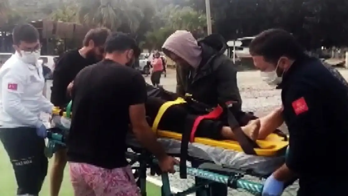Muğla'da Motosiklet Sürücüsü 80 Metreden Denize Uçtu!