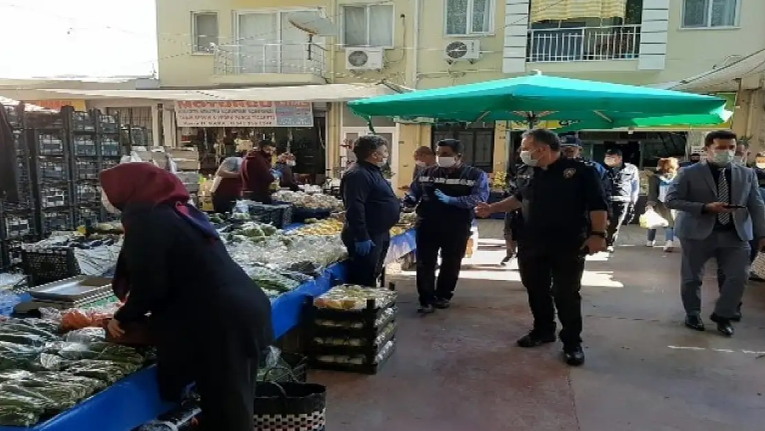 Ortaca'da Pazarda Koronavirüs Denetimi
