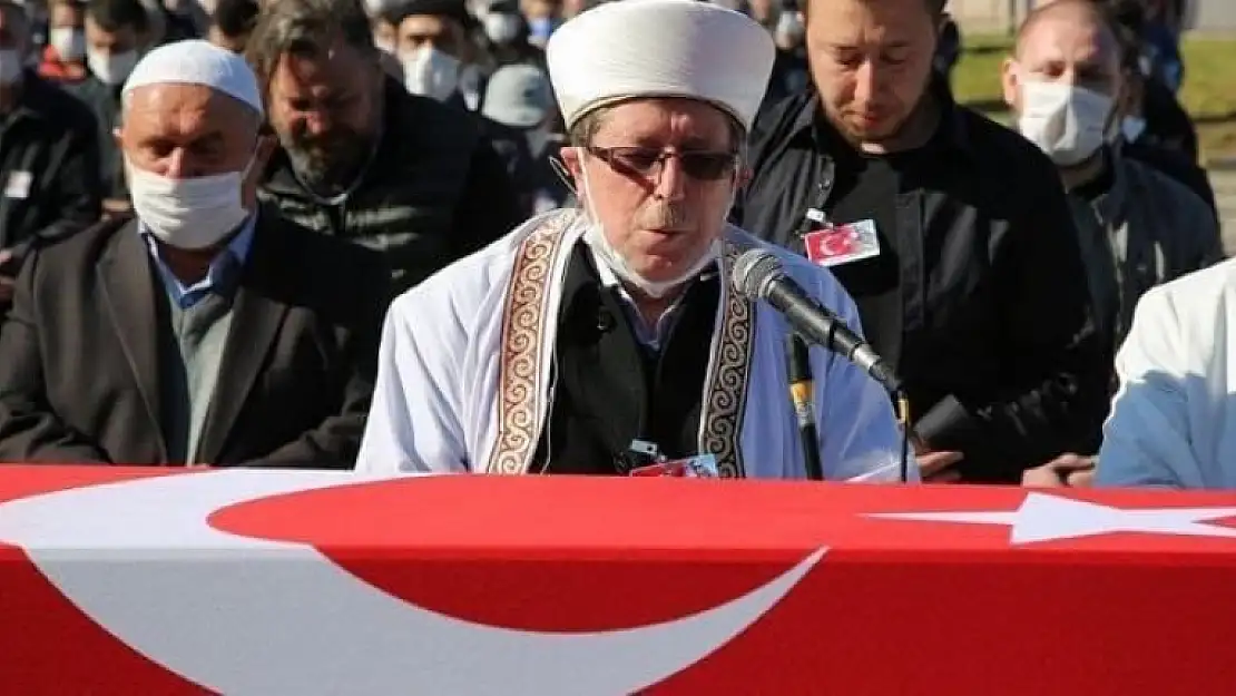 Şehidin Cenaze Namazını Babası Kıldırdı: Oğlumun Düğününe Hoş Geldiniz