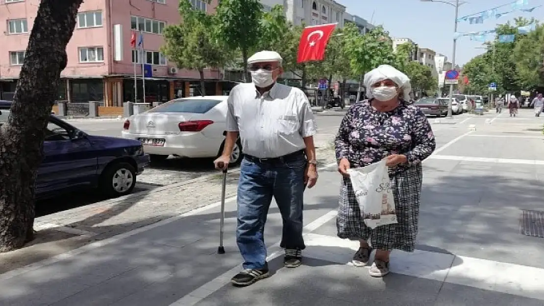 65 Yaş Üstü ve Kronik Rahatsızlığı Bulunanlar 2. Kez Sokağa Çıktı