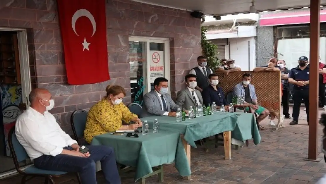 Başkan Aras Turgutreis Çarşı Esnafıyla Bir Araya Geldi