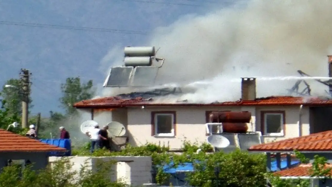 Dalyan'da Çıkan Yangında Bir Ev Kullanılamaz Hale Geldi!