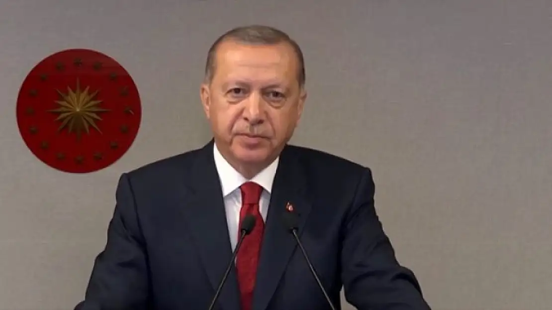 Erdoğan'dan Hakim ve Savcılara: Para Kazanmak İsteyen Varsa Yanlış Meslek Seçmiştir