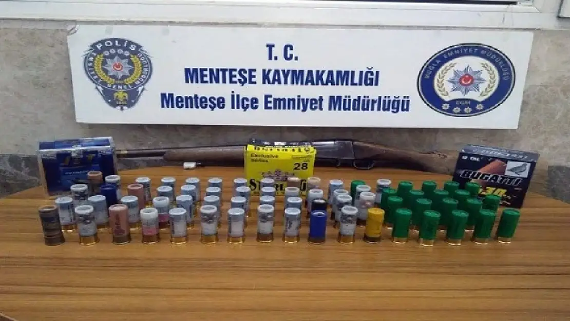 Uygulama Noktasında Ruhsatsız Tüfek ve Fişek Ele Geçirildi