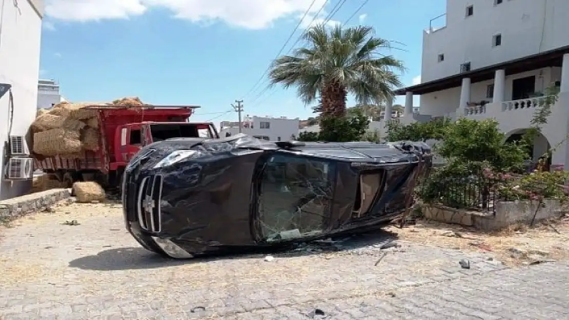 Bodrum'da Freni Patlayan Kamyon Caddeyi Birbirine Kattı!