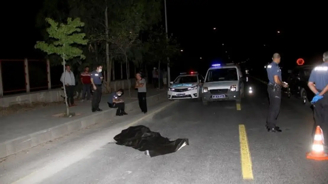 Fethiye'de, Seyir Halindeki Motosiklet Devrildi!