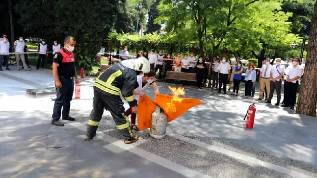 Muğla'da Belediye Çalışanlarına Deprem ve Yangın Tatbikatı