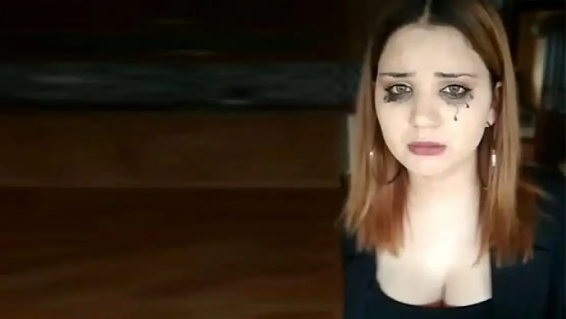 Ortaca'da Garsonluk Yapan Sosyal Medya Fenomeni Balkondan Düştü!
