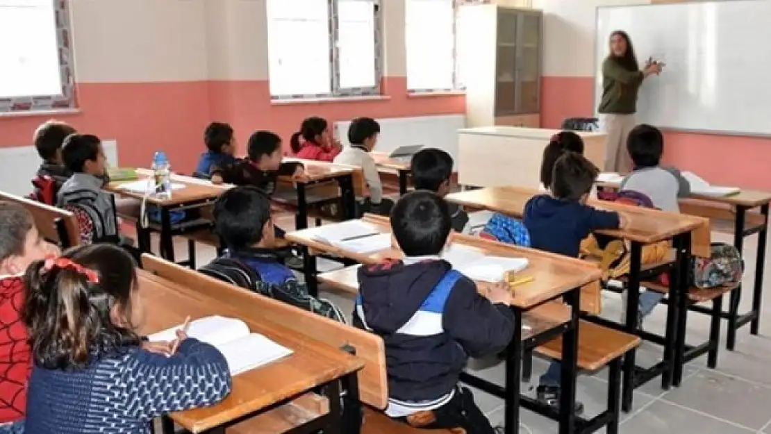 Koronavirüs Tespit Edilen Okul Sayısı 176'ya Yükseldi