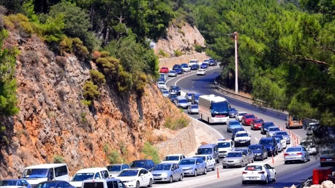 Muğla'da Araç Sayısı Son Bir Yılda 15 Bin 662 Adet Arttı