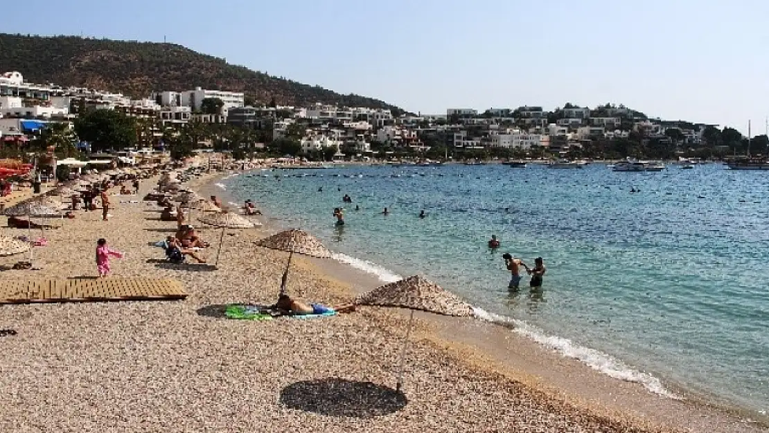 Bodrum Sahillerinde Yoğunluk Azaldı