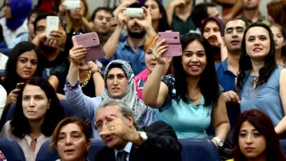 MEB Açıkladı: 20 Bin Sözleşmeli Öğretmenin Ataması Yapıldı