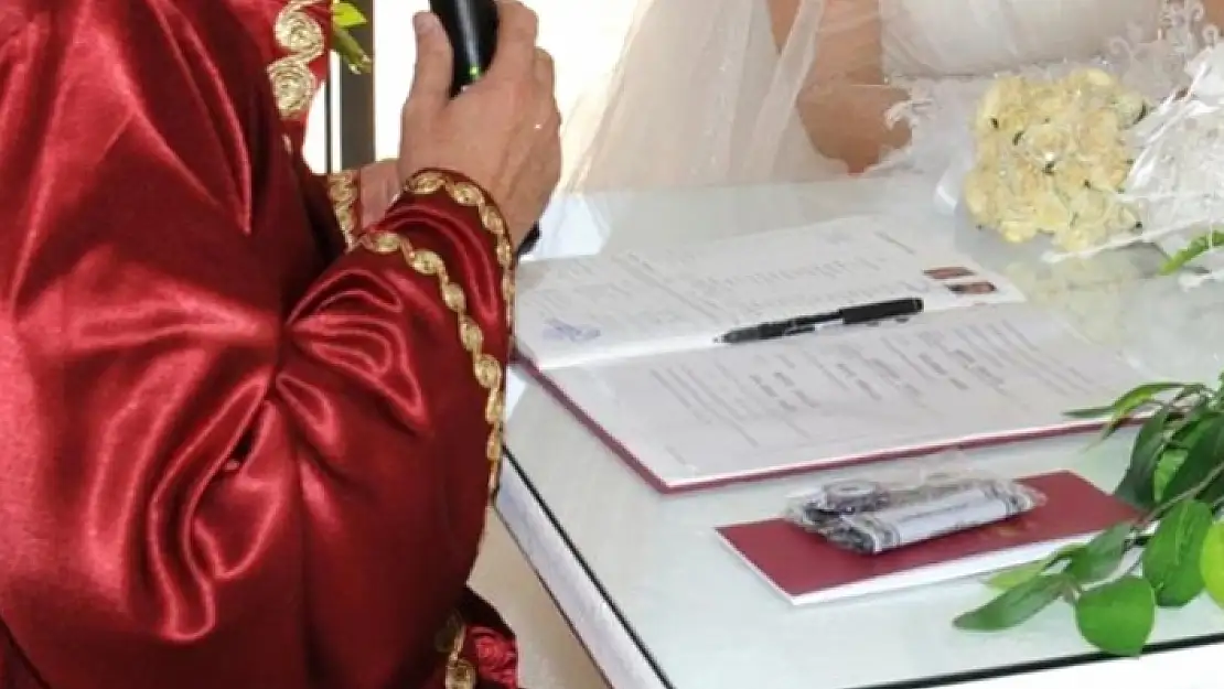 Menteşe'nin Nikah Memurları: 16 Yılda 8 Bin 557 Nikah Kıydılar