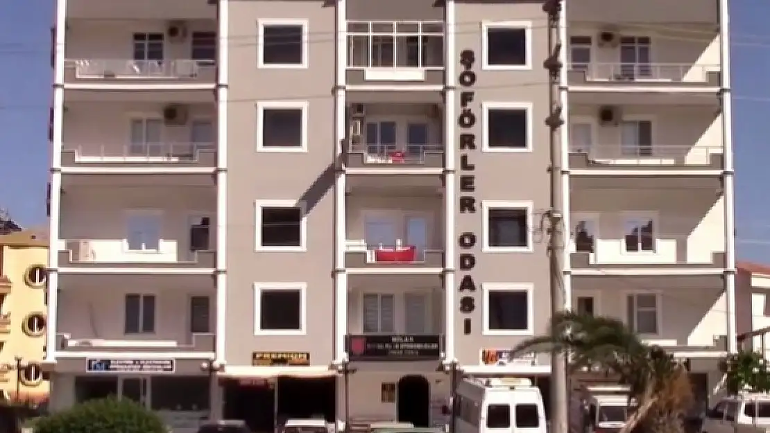 Milas'ta Karantina Nedeniyle Kapalı Olan Hizmet Binası Açıldı