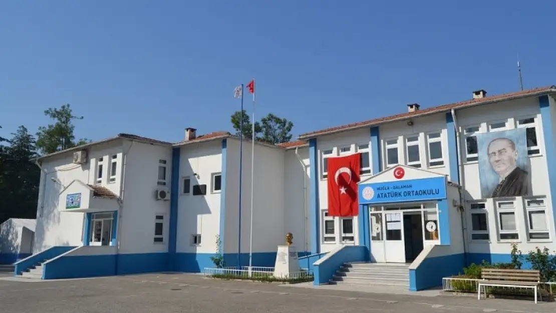 ÖĞRETMEN KORONA OLDU DALAMAN ATATÜRK ORTAOKULU KARANTİNAYA ALINDI!