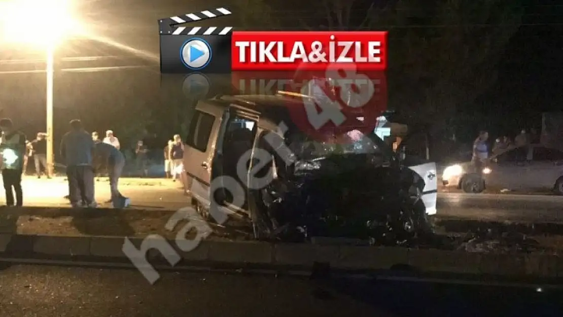 ORTACA'DA BÜYÜK ÇAPLI KAZA: 2 ÖLÜ!