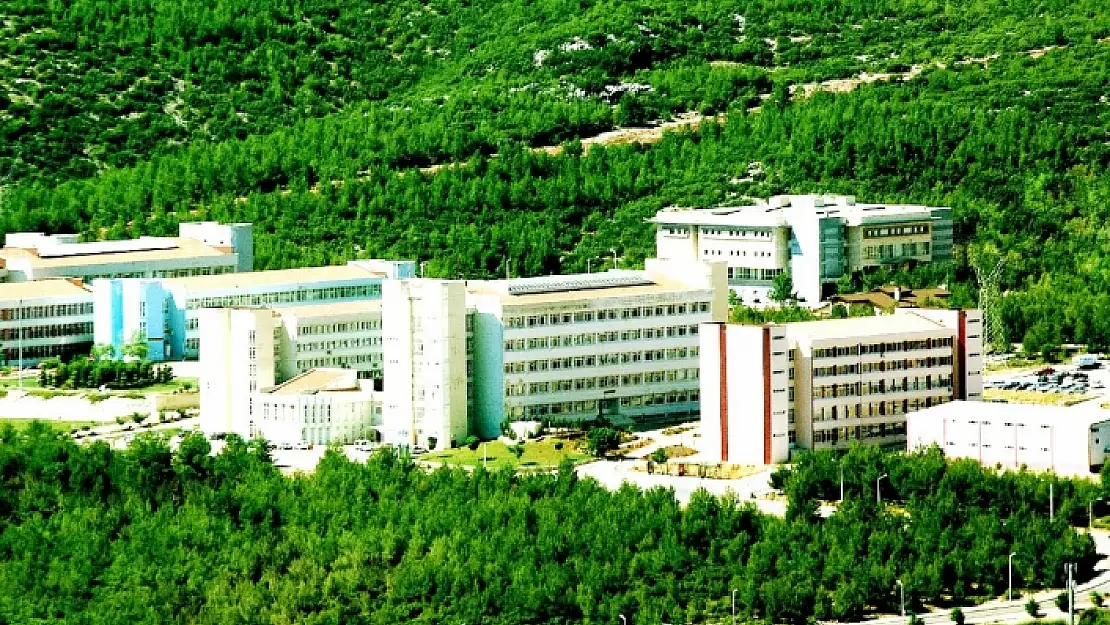 Sağlık Bakanlığı: Üniversitelerde Uzaktan Eğitim Yapılsın