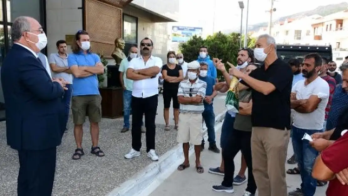 Datça'da Belediye, Verdiği İnşaat Ruhsatlarını İptal Etti, Vatandaş İsyan Etti!