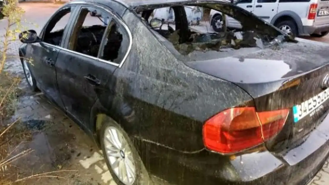 İş İnsanı Temizel'in Otomobilini Kundaklayan 2 Şüpheli Adliyede