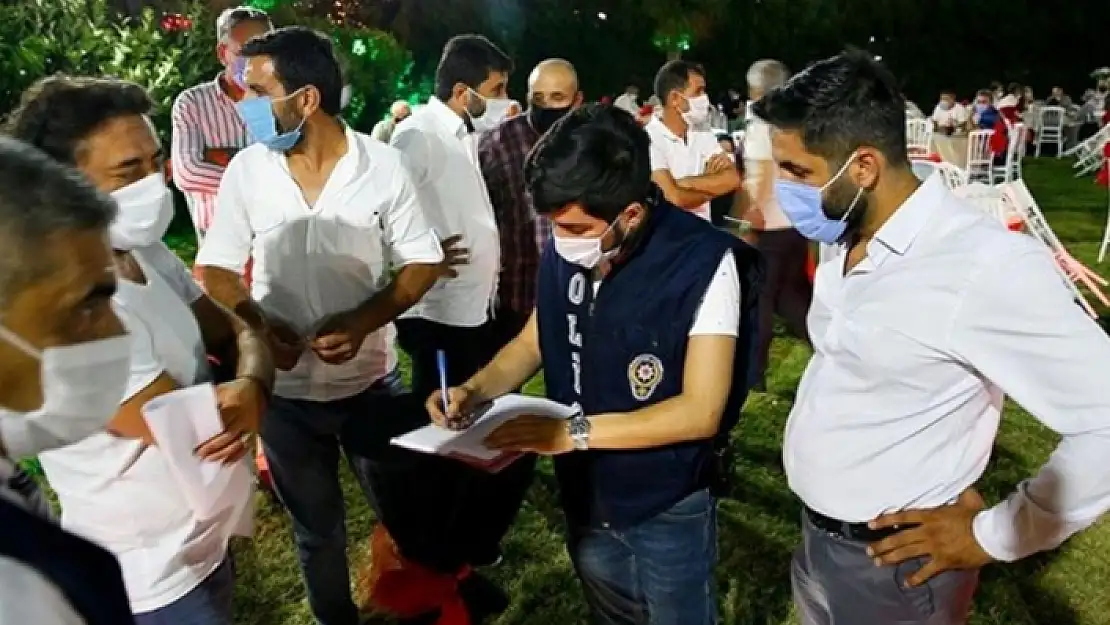 Marmaris'te Toplu Etkinliklere Kısıtlama Getirildi