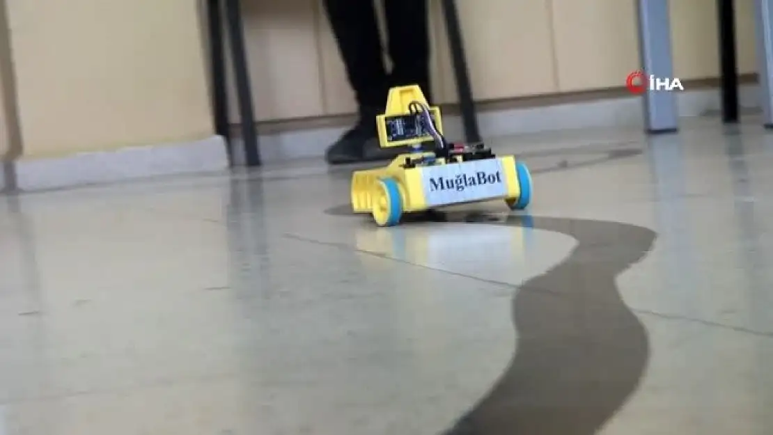Muğla BİLSEM'den 5 Kat Daha Ucuz Eğitim Robotu 'Muğla Bot'