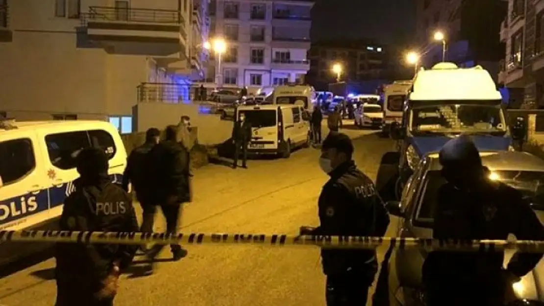 Baba Katliamı! Karısını, Kızını ve Oğlunu Başından Vurdu