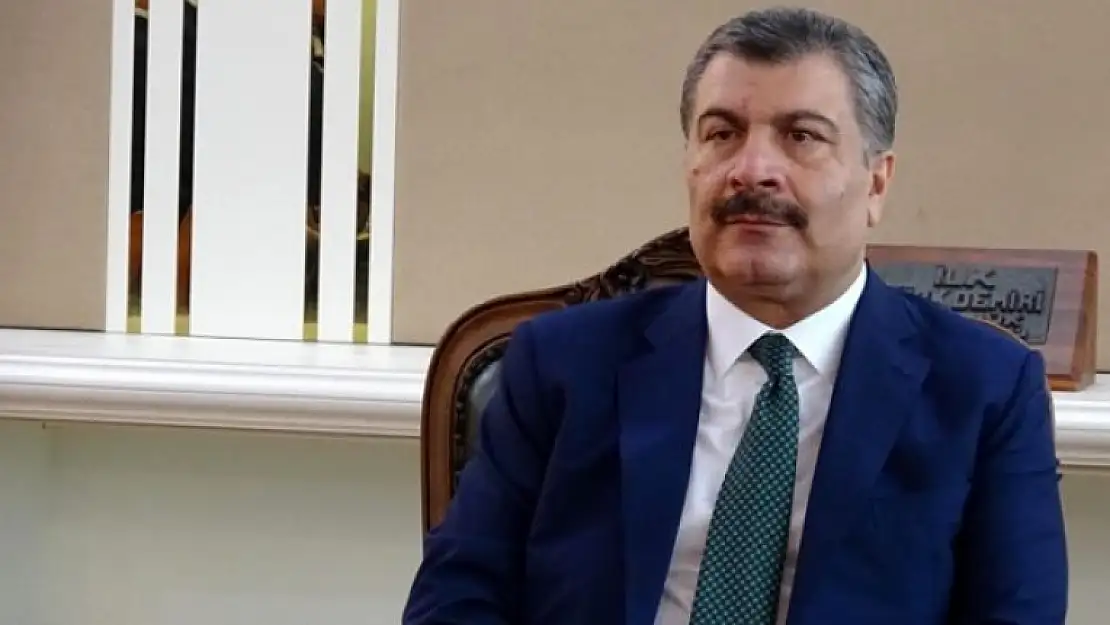 Bakan Koca'nın 10 Kasım Paylaşımı Eleştiri Bombardımanına Tutuldu