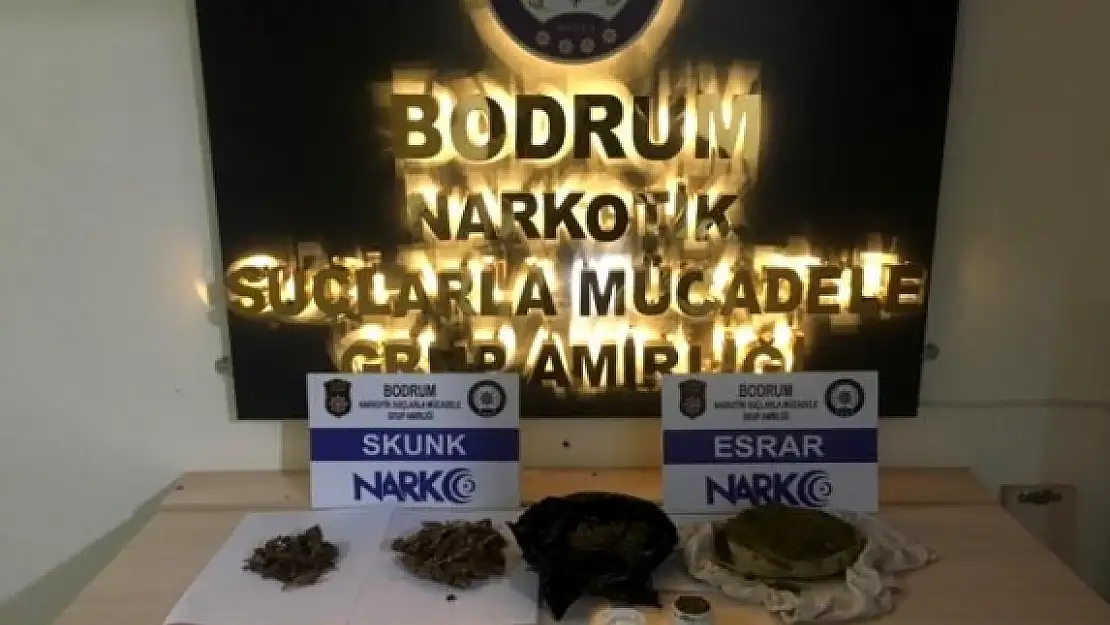 Bodrum'da 2 Uyuşturucu Tüccarı Kovalamaca Sonrası Yakalandı